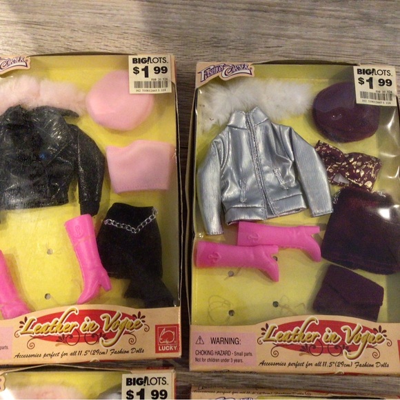 Vintage Clone Doll Lucky Fashion Corner Leather in Vogue Outfits - Picture 3 of 3